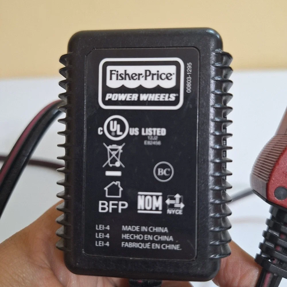 Fisher Price Power Wheels 6V Charger 00801-1779 Red Plug OEM Tested